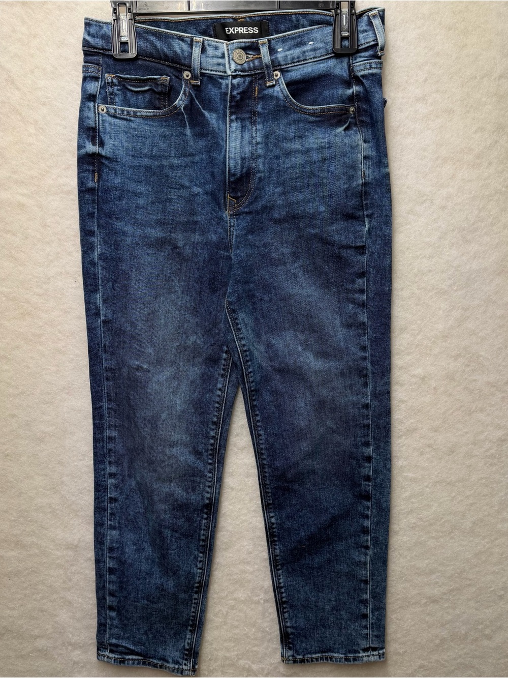 Express Super High Rise Mom Jeans 6R Dark Acid Wash Blue Denim Tapered Crop